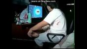 Video Bokep Sucking cock while their friend playing games on his pc terbaik