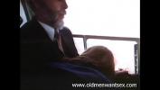 Download vidio Bokep This old man gets a blowjob in an airplane hot