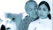 Nonton Video Bokep Remi Sasaki lpar Ren Mukai rpar lucky old man