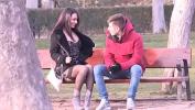 Film Bokep Wanna do a street blowjob quest Lucia picks up a lucky guy in the Madrid park 2020