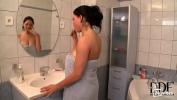 Bokep Baru Girl with big natural Tits gets fucked in the shower terbaik