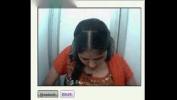 Nonton Bokep Desi girl showing boobs and pussy on webcam in a netcafe 3gp online