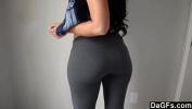 Bokep Mobile Fat Ass Wrapped In Tight Yoga Pants terbaik