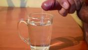 Video Bokep Cumming into glass of water terbaik