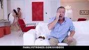 Video Bokep Terbaru FamilyStrokes Blind Dad Can rsquo t See His Stepchildren Fucking 2020