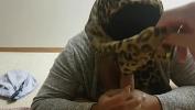 Video Bokep Terbaru Arab Hijab Milf slurping blowjob to white dick mp4