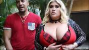 Nonton Bokep Busty BBW Kacey Parker Buys a Car hot