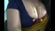 Vidio Bokep Indian aunty boobs show hot