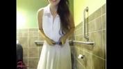 Nonton Video Bokep Slut masterbates in public bathroom hot