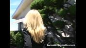 Bokep Video Real estate agents fucking in someone 039 s backyard 3gp