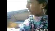 Bokep Video Mallu Aunty Shoing boobs in car with Audio hot