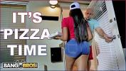 Bokep Hot BANGBROS Black Pizza Delivery Girl Moriah Mills Delivers Her Big Ass To J Mac