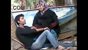 Film Bokep Muslim aunty fucking young college boy secretely in beach mp4