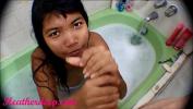 Nonton Film Bokep HD Bathtub with Thai Teen mp4