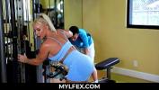 Link Bokep Stud Impressed with the New Milf on the Gym gratis
