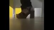 Nonton Video Bokep Girl with black jeans on the toilet terbaru 2020