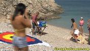 Link Bokep Facialized babes on beach sucking dick terbaru