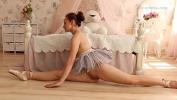 Download vidio Bokep Mini skirts striptease babe and yoga moves by 2023