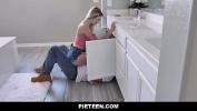 Nonton Bokep Pretty Teen Wants to be Filled by the Plumber online