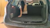 Bokep Baru Mama cachonda casi atrapada masturbandose en el auto del amigo de su hijo 3gp