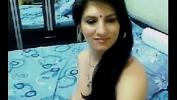 Video Bokep Indian milf teasing on webcam mp4