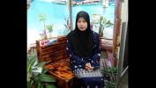 Nonton Video Bokep Juriana Ana milf Indonesia colmek di dalam kamar bapa nya waktu sendirian online
