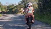 Vidio Bokep Big ass girl showing off on motorbike period 2023