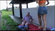 Download Bokep Sex between a young woman and an old man gratis