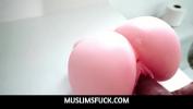 Video Bokep MILF In Hijab Teaches Me More Nut November 3gp online