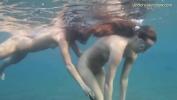 Nonton Video Bokep Nude teen babe swims on Tenerife gratis