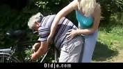 Bokep So dirty blonde slut is rimming grandpa ass terbaik