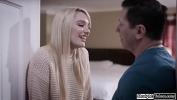 Video Bokep Terbaru Teen stepdaughter asks stepdad to impregnate her and sucks his big cock period He gives her oral sex and then fucks her as the small tits blonde masturbates 2023