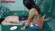 Nonton Video Bokep Desi indian bhabhi massages her stepbrother and fucking hot