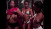 Nonton Video Bokep Black lesbo trio share one large dildo in office