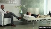 Nonton Video Bokep Obsessive guy visitis a shrink to talk about his gay sex desires