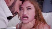 Nonton Bokep Natural big boobs stepdaughter Skylar Snow gives blowjob to stepdad Tommy Pistol then he fucks her and her MILF Silvia Saige in bondage threesome terbaru 2023