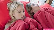 Bokep Mobile Young blonde step sister teens really dont want to be alone terbaik