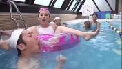 Nonton Film Bokep Japanese Mom Swimming terbaik