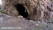 Nonton Video Bokep Aletta ocean blowjob under cave 3gp