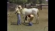 Nonton Video Bokep Montando a caballo desnuda online