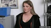 Video Bokep Eliza Eves gets creampied by the office as he slams her tight pussy 2020