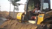 Film Bokep Sexy Desi Bhbi driving tough machine Maya mp4