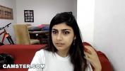 Video Bokep CAMSTER Mia Khalifa apos s Webcam Turns On Before She apos s Ready terbaru