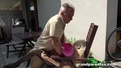 Link Bokep Bizzare Old Guy Fucking a Plastic Doll