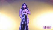 Video Bokep Super hot dress removing dance on stage hot