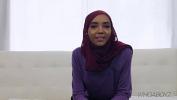 Nonton Video Bokep petite muslim teen gets a bbc online