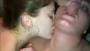 Vidio Bokep Two chicks take his cum their faces terbaik