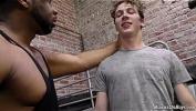 Video Bokep Huge black man fucking a whiteboi in the prison terbaru 2020