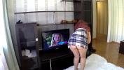 Nonton Video Bokep Mom was cleaning up and the son saw her and got turned on period terbaru