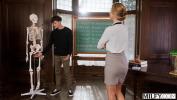 Bokep HD MILFY Horny teacher disciplines student terbaru